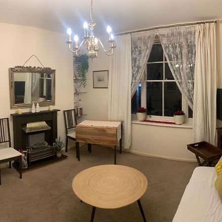 Apartament Alexandros Flitzrovia Londyn Zewnętrze zdjęcie